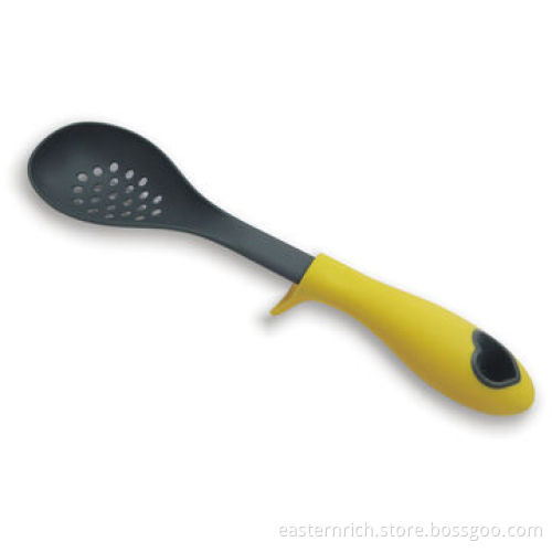 New design nylon pizza slotted turner with TPR handle
